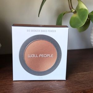 W3LL people Bio Bronzed Baked Powder